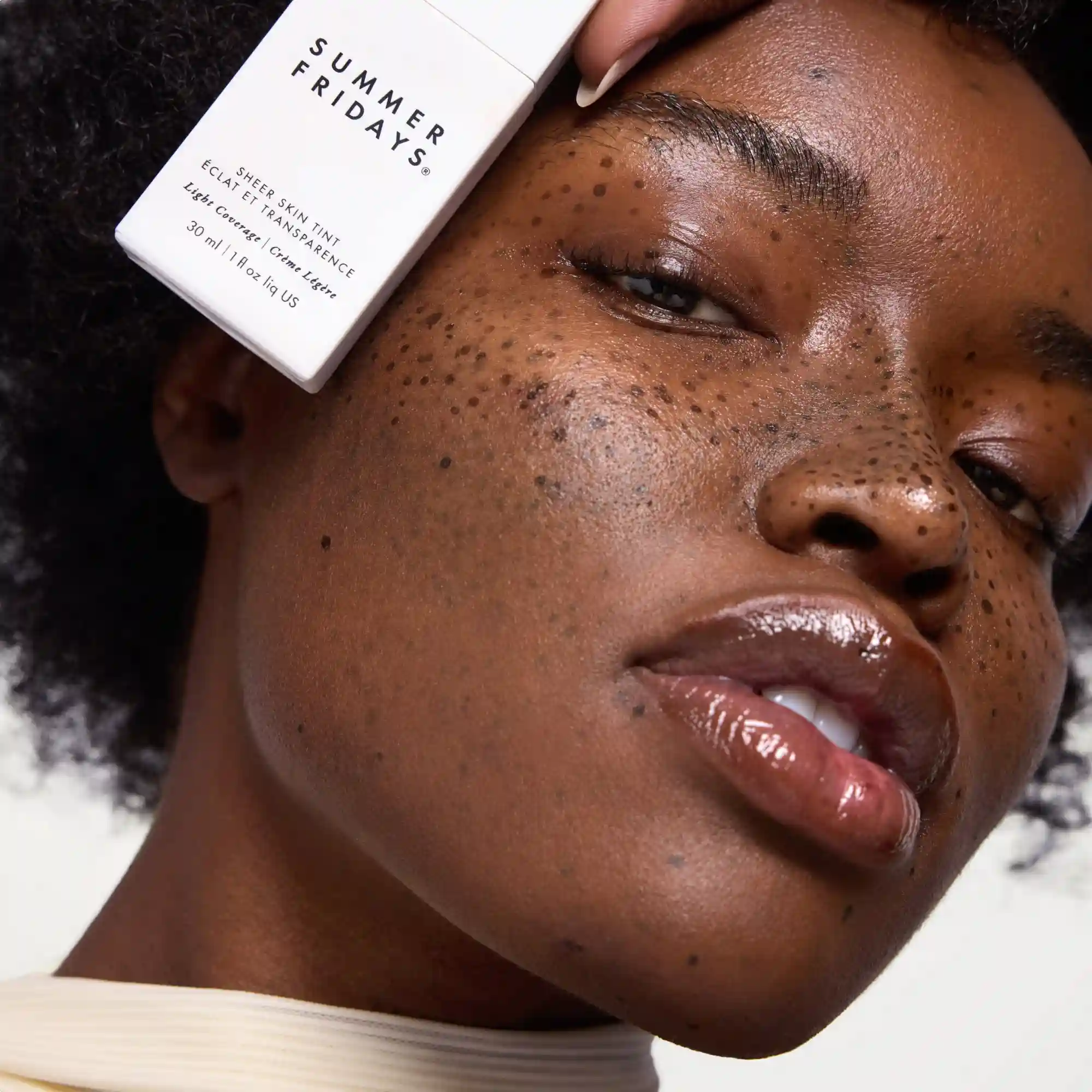 Sheer Skin Tint - Image 51