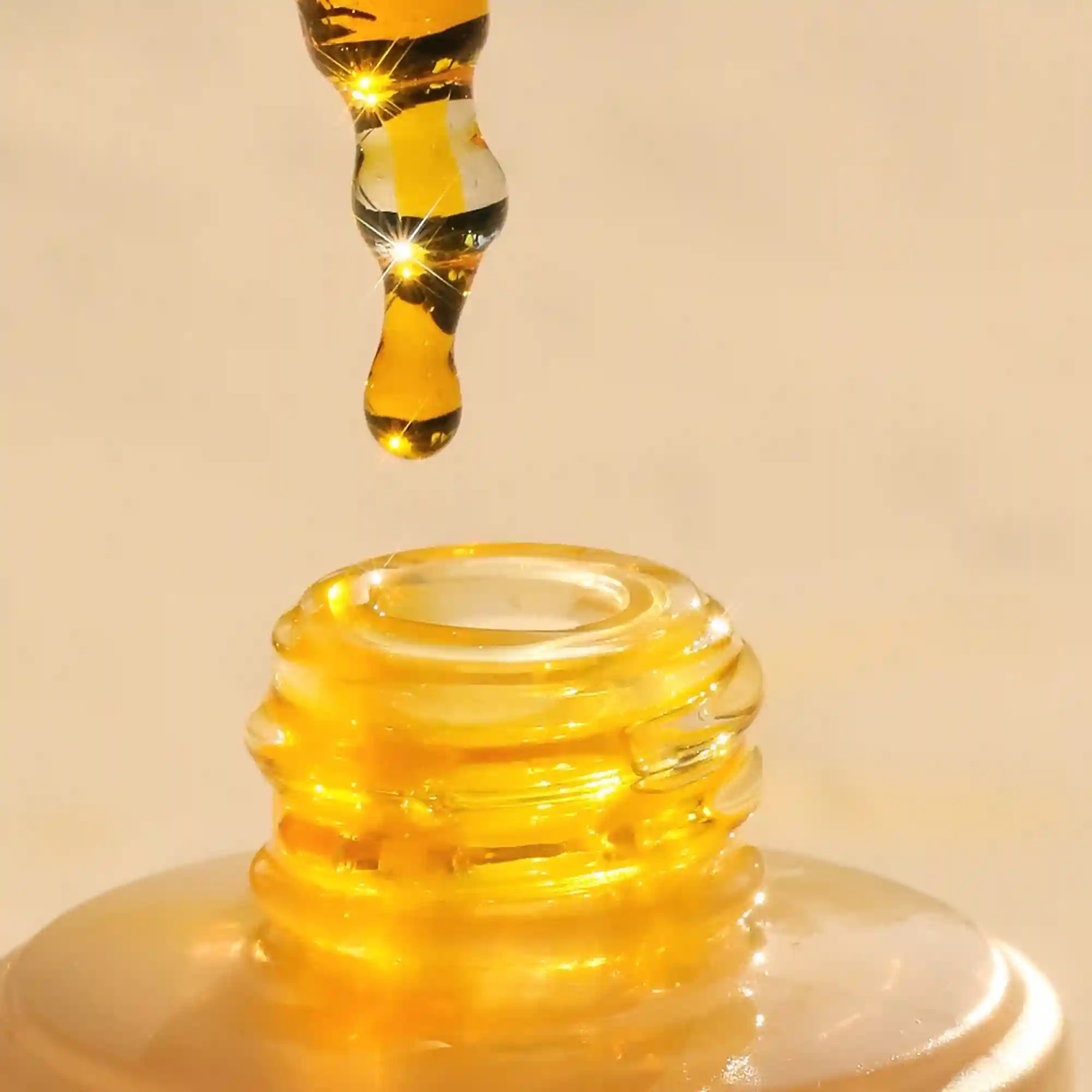 Heavenly Sixteen All-In-One Face Oil - Image 4